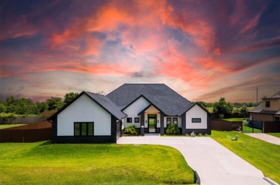 Rocky Luxury Home